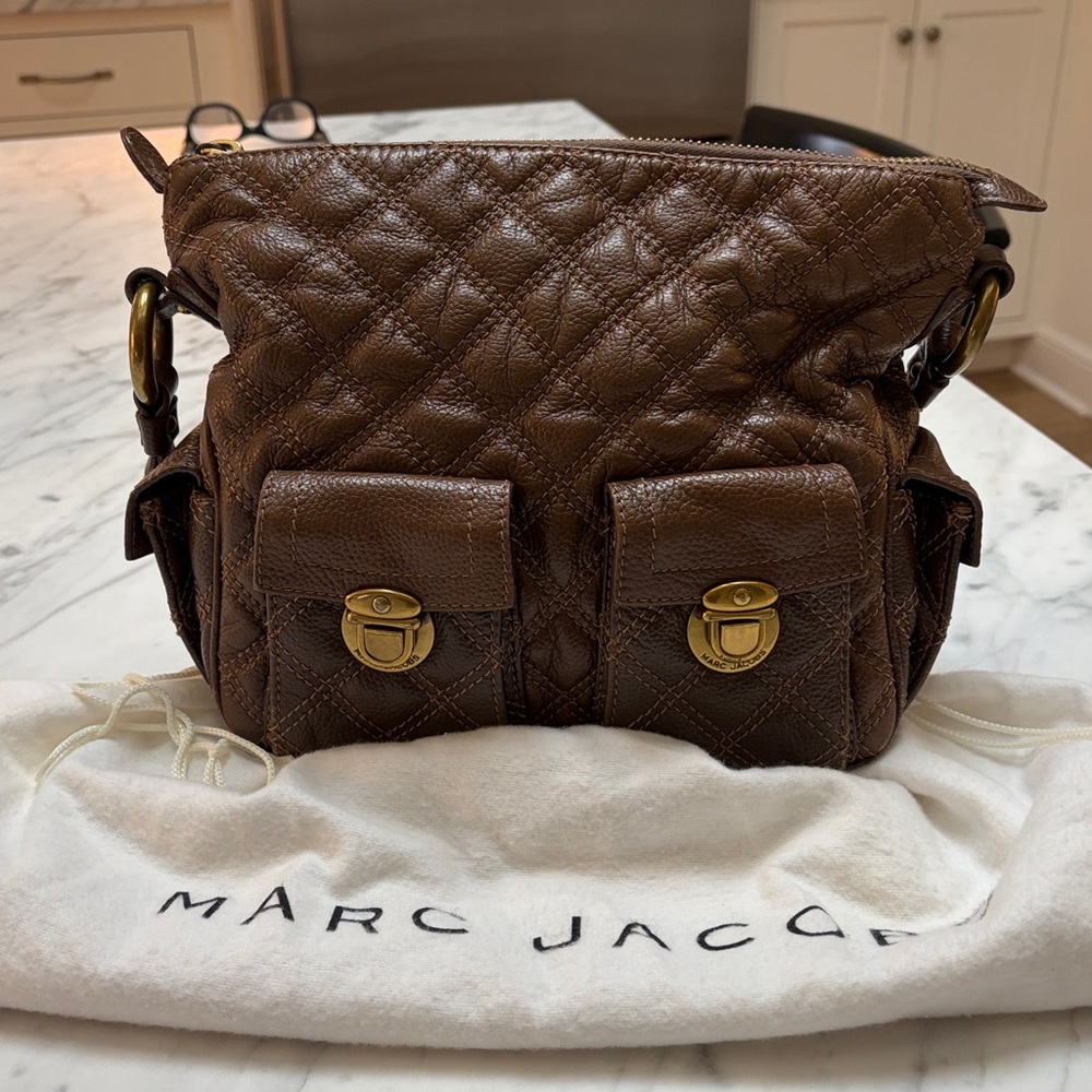 Marc Jacobs vintage cocoa brown Quilted Shoulder Bag with Gold Chain.
